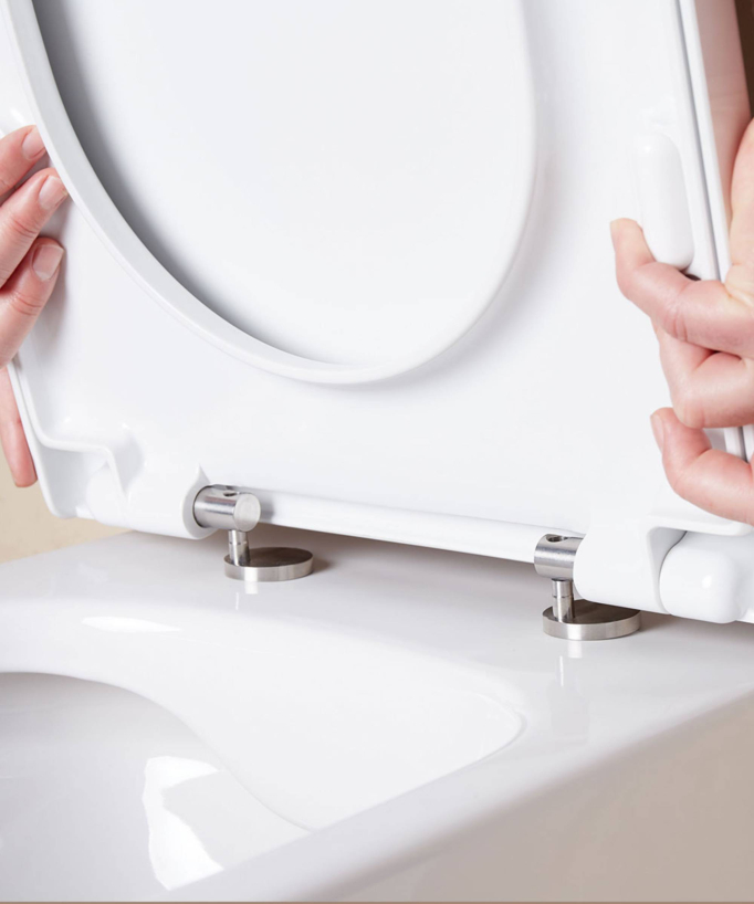 Arc Wall-Hung Toilet with Soft-Close Seat - Glossy White