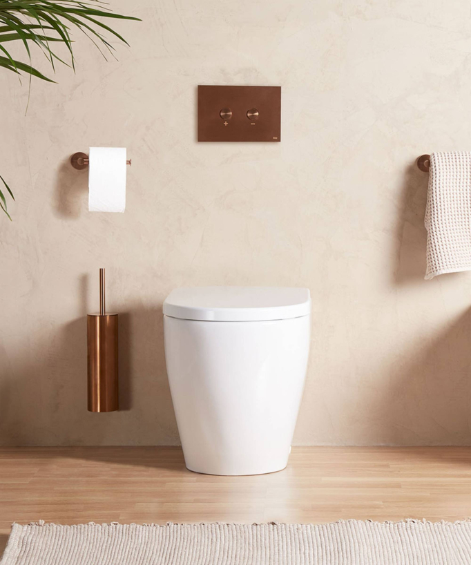 Arc Close-Coupled Toilet with Soft-Close Seat - Glossy White