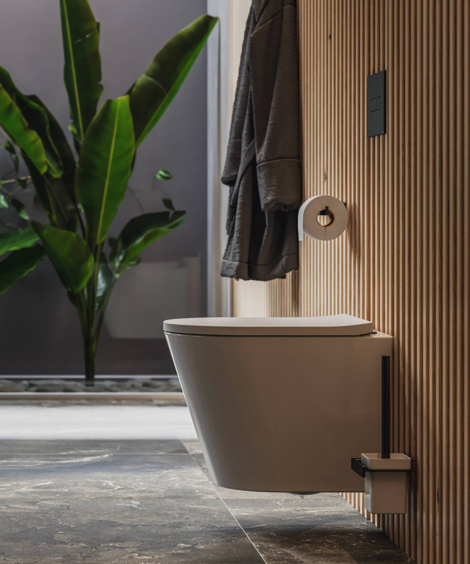 Tampa Rimless Wall-Hung Toilet with Soft-Close Seat - Glossy White