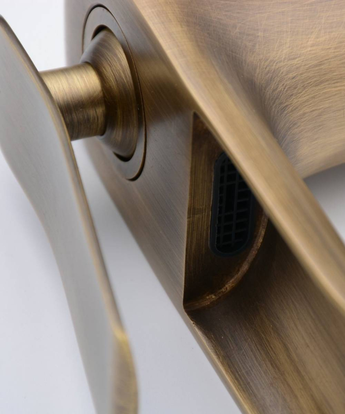 Antique Brass Basin Tap - Bronze Finish