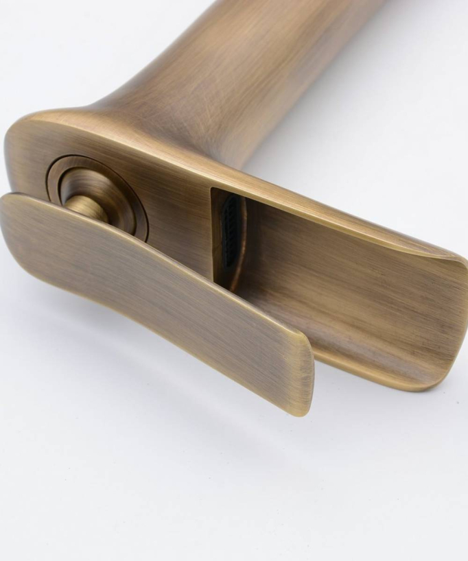 Antique Brass Basin Tap - Bronze Finish