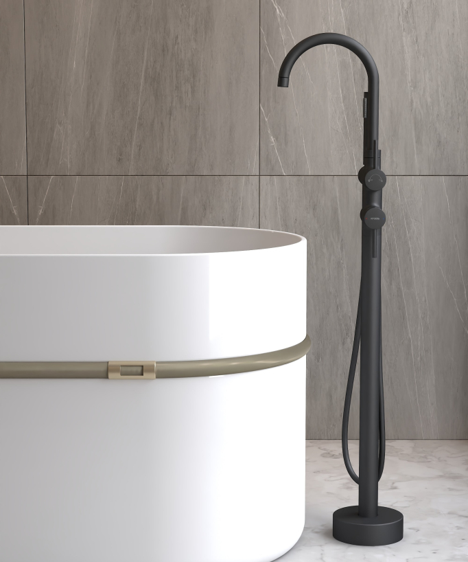 Freestanding Bath-Shower Mixer Tap - Black - Corbeau