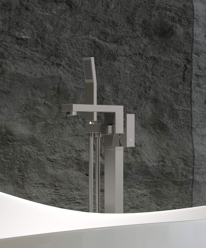 Single-Column Bath-Shower Mixer - Brushed Nickel - Sirius