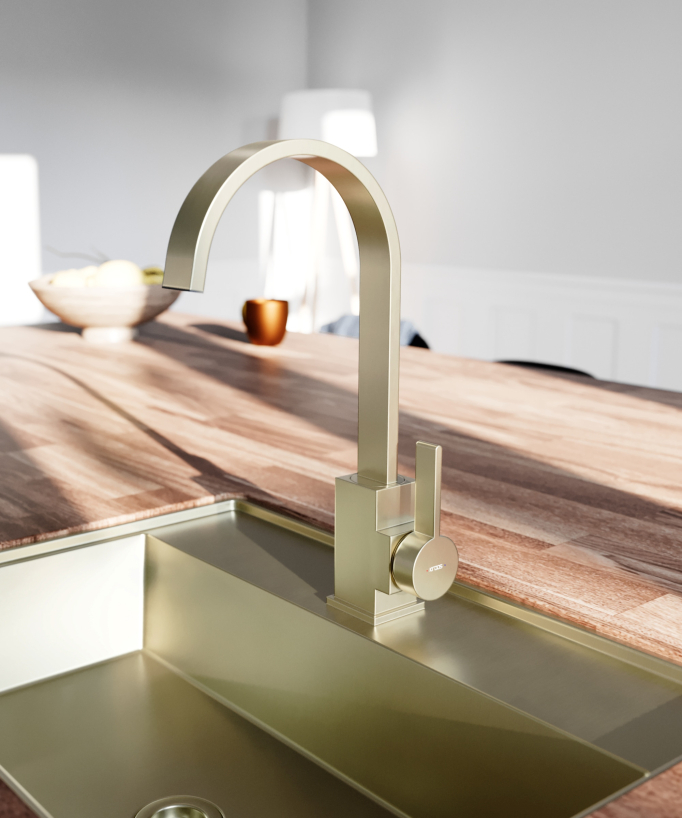 Minimalist High-Arc Kitchen Mixer Tap Brushed Gold - Fiumina
