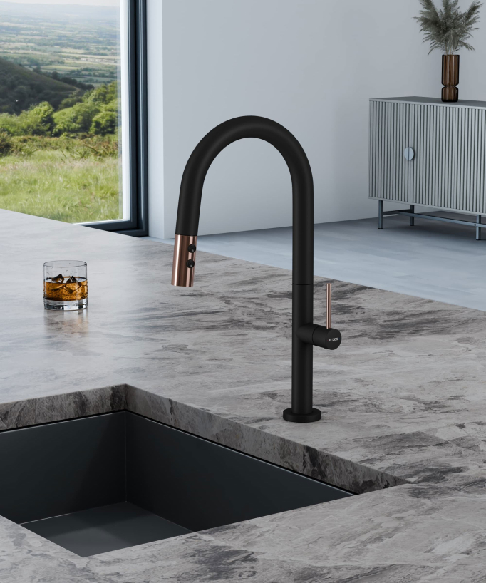 Modern Sink Mixer with Pull-Out Spray - Black and Rose Gold