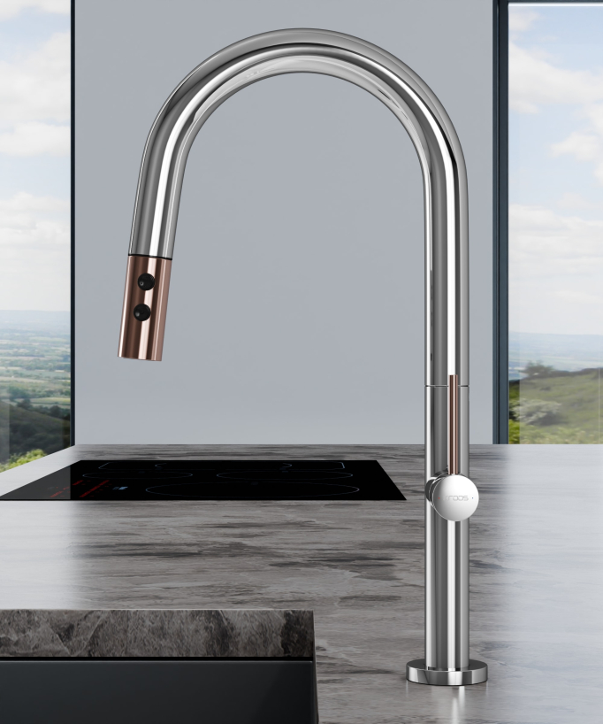 Modern Kitchen Sink Mixer Tap with Pull-Out Sprayer Chrome & Rose Gold