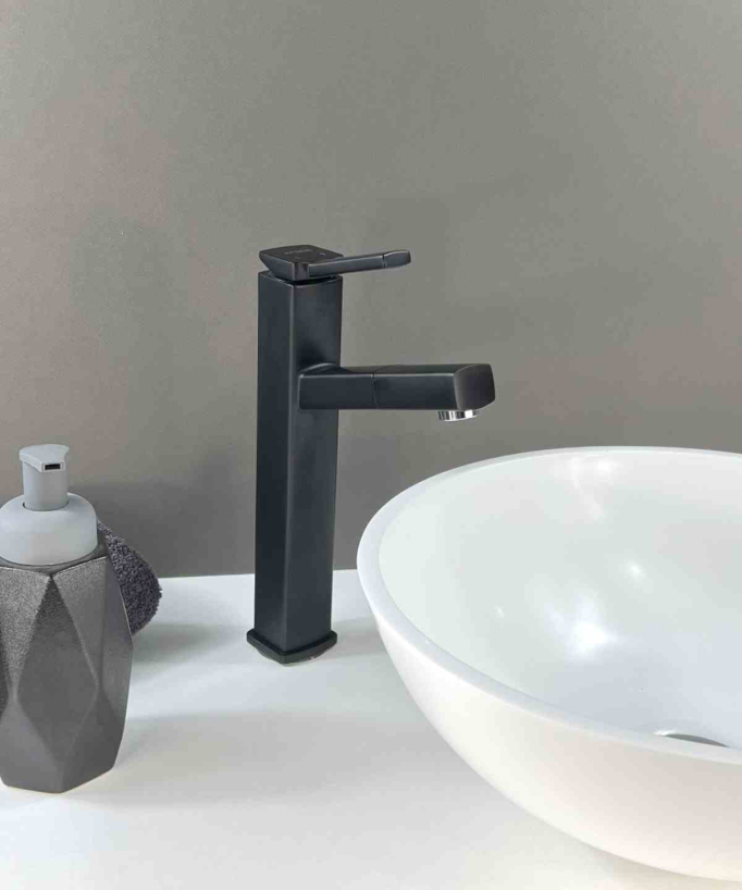 Tall Basin Mixer Tap with Pull-out Spout, Black - Graffias