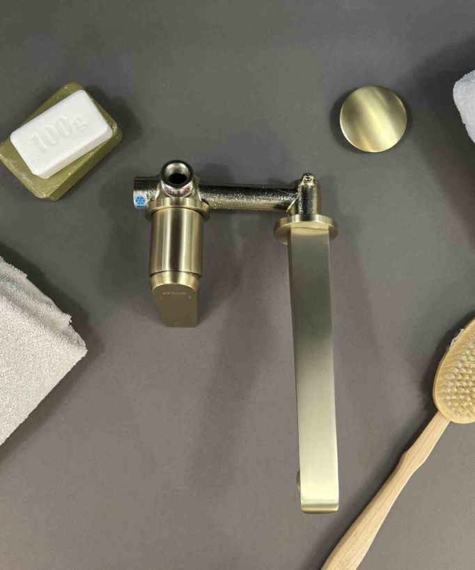 Wall-Mounted Basin Mixer, Brushed Gold - Ptolemy