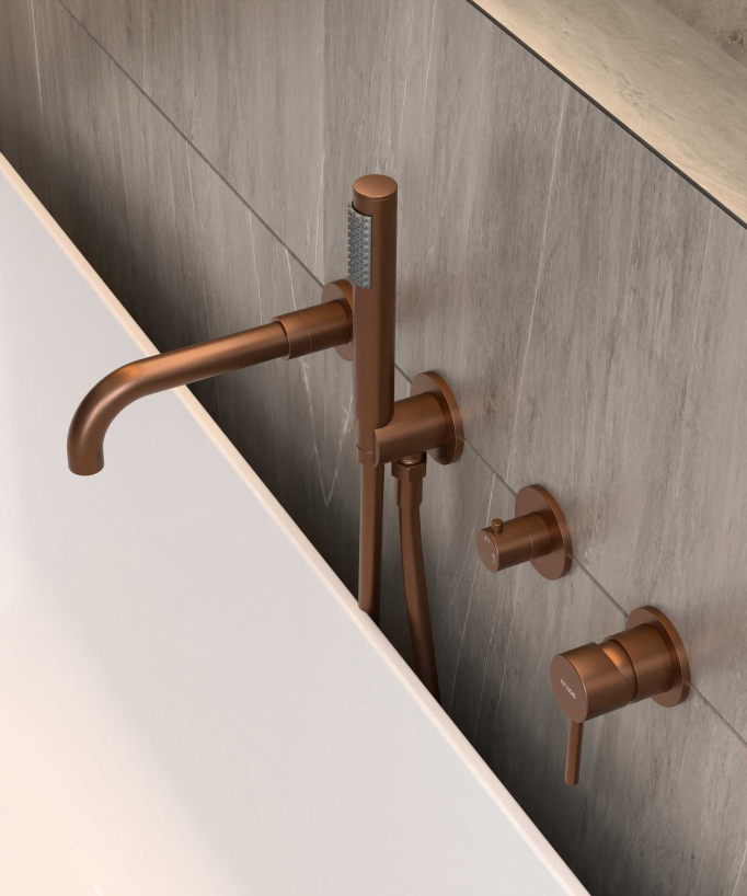 4-Hole Concealed Bath Mixer Tap - Brushed Rose Gold - Corbeau