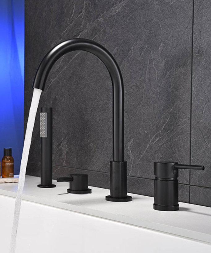 4-Hole Deck-Mounted Bath-Shower Mixer - Black - Corbeau