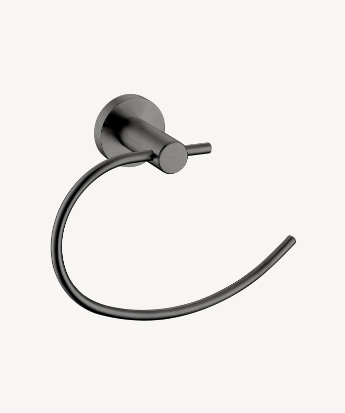 Corbeau Wall-Mounted Towel Ring
