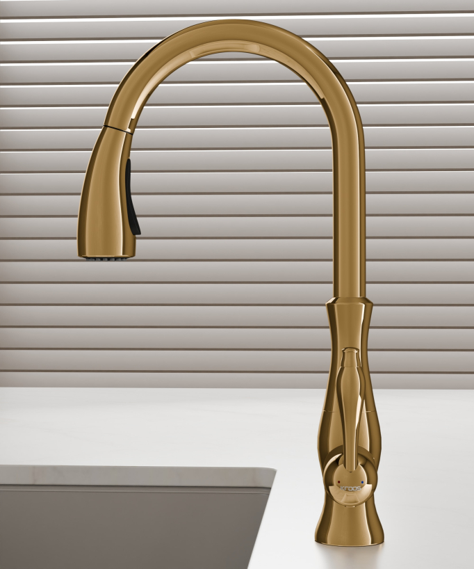 Modern Kitchen Mixer Tap with Pull-Out Spray Hose - Gold