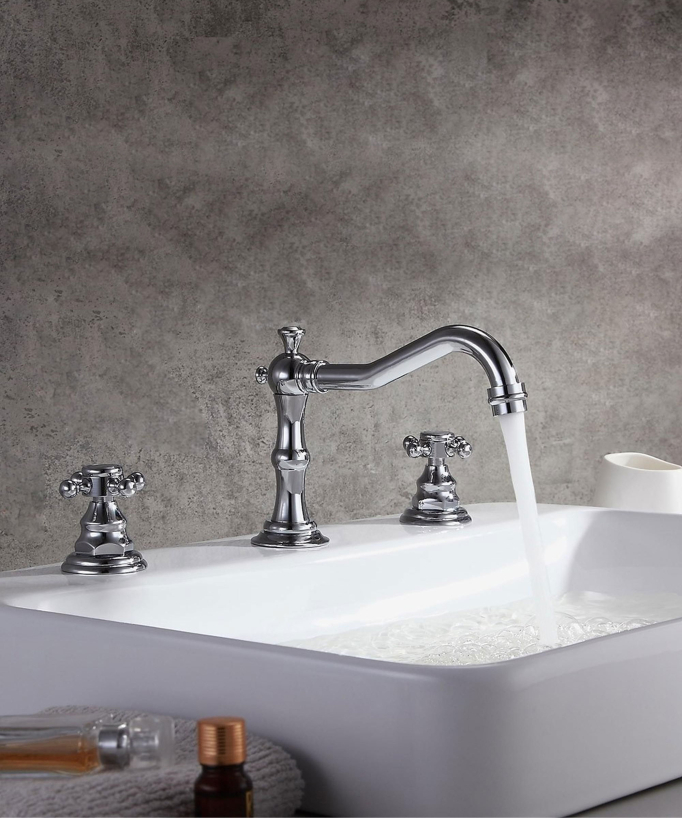 Deck-Mounted Brass Mixer Tap, Chrome Finish - Rome