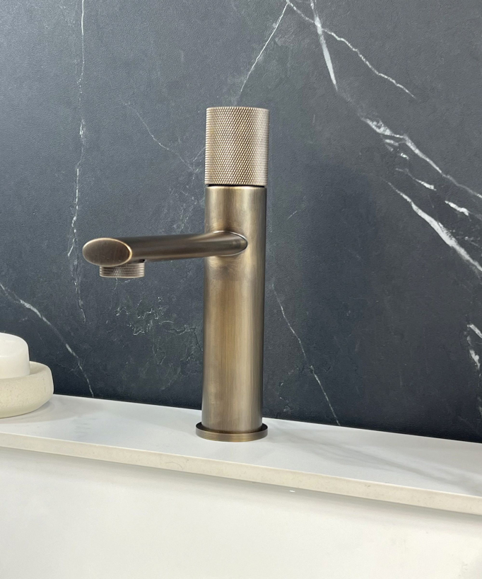 Antique Brass Bathroom Basin Mixer Tap